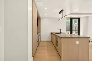 400 W 38th St, New York, NY 10018 - Photo 6