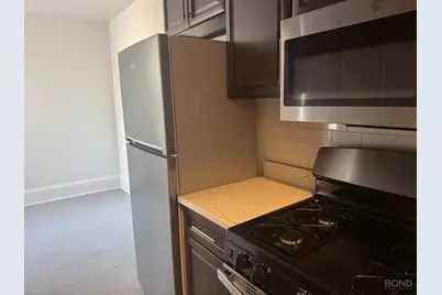 32-15 35th Street #F5, Astoria, NY 11106 - Photo 4