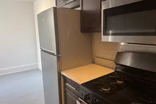 32-15 35th St, Astoria, NY 11106 - Photo 4
