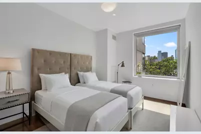 462 W 58th Street #6B, New York, NY 10019 - Photo 16