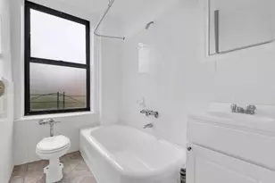 575 Ocean Ave, New York City, NY 11226 - Photo 4