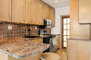186 E 2nd St, New York, NY 10009 - Photo 4