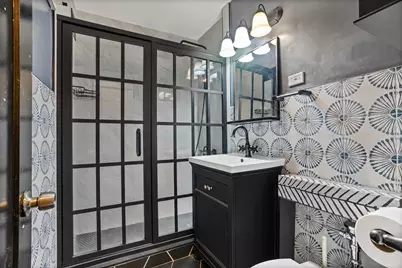 63-11 Queens Boulevard #D24, Woodside, NY 11377 - Photo 12