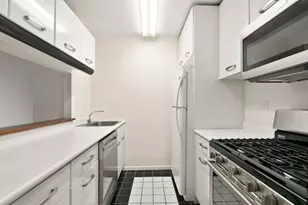 2373 Broadway, New York City, NY 10024 - Photo 4