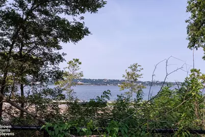8701 Shore Road #324, New York City, NY 11209 - Photo 12