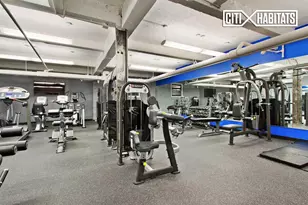 333 W 57th St, New York City, NY 10019 - Photo 8