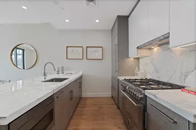 21-31 Shore Boulevard #3C, Astoria, NY 11105 - Photo 6