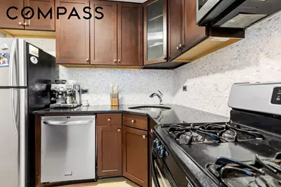 220 E 57th Street #9F, New York, NY 10022 - Photo 6