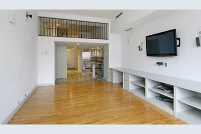 372 5th Avenue #8J, New York City, NY 10018 - Photo 2