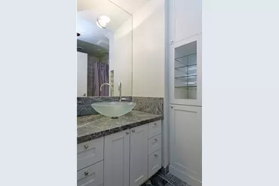 372 5th Avenue #8J, New York City, NY 10018 - Photo 6