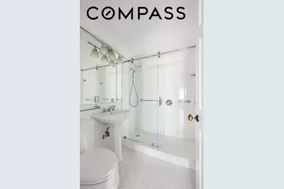 360 E 72nd Street #B1601, New York City, NY 10021 - Photo 6