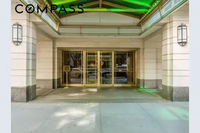 360 E 72nd Street #B1601, New York City, NY 10021 - Photo 10