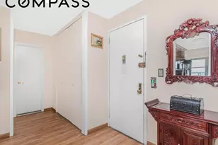 290 W 232nd St, Bronx, NY 10463 - Photo 8