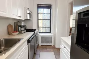 425 Riverside Dr, New York City, NY 10025 - Photo 2