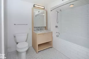 101 W 87th St, New York, NY 10024 - Photo 28