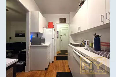 421 W 24th Street #3D, New York City, NY 10011 - Photo 1