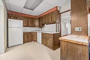 2820 Voorhies Ave, Brooklyn, NY 11235 - Photo 8