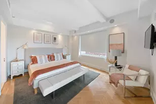 160 Central Park S, New York City, NY 10019 - Photo 10