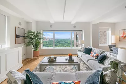 160 Central Park S #2707, New York City, NY 10019 - Photo 2