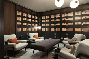 252 South St, New York, NY 10002 - Photo 8