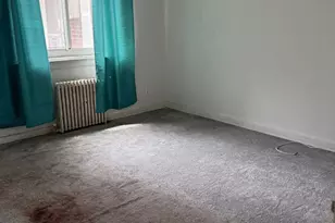 76-33A Commonwealth Blvd, Bellerose, NY 11426 - Photo 6