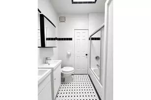 1021 Union St, New York City, NY 11225 - Photo 14