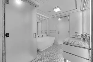 303 Park Ave, New York City, NY 10022 - Photo 10