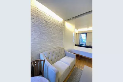 110 Thompson Street #6C, New York, NY 10012 - Photo 6