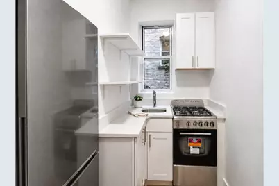 142 Hicks Street #2D, Brooklyn, NY 11201 - Photo 2