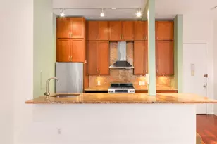 250 S End Ave, New York, NY 10280 - Photo 1