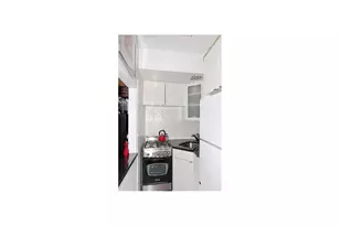 53 W 76th St, New York, NY 10023 - Photo 4