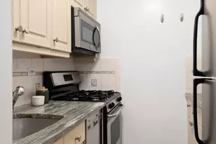 160 West End Ave, New York, NY 10023 - Photo 4