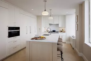 400 E 84th St, New York, NY 10028 - Photo 4
