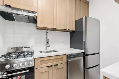 60 Sutton Place S #2IS, New York City, NY 10022 - Photo 2