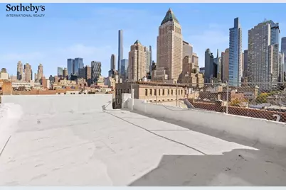 410 W 47th Street, New York, NY 10036 - Photo 26