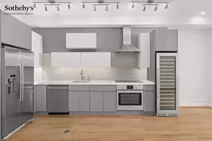 410 W 47th St, New York, NY 10036 - Photo 12