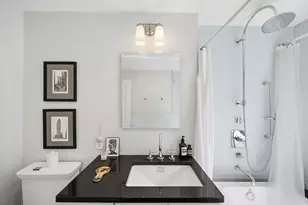 339 E 58th St, New York City, NY 10022 - Photo 18