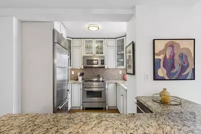 339 E 58th Street #7CD, New York City, NY 10022 - Photo 8