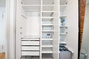 110 W 71st St, New York City, NY 10023 - Photo 10