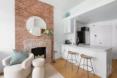 110 W 71st Street #3A, New York, NY 10023 - Photo 2