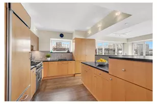 25 Sutton Pl S, New York City, NY 10022 - Photo 4
