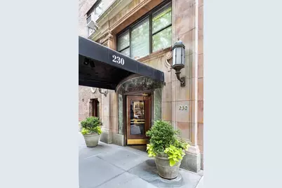 230 E 73rd Street #1CDE, New York, NY 10021 - Photo 2