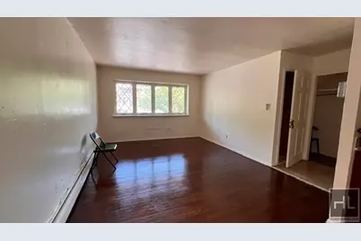 1440 E 85th Street #2, New York City, NY 11236 - Photo 4