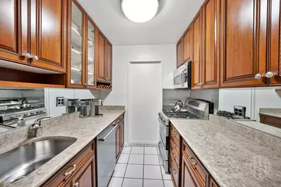 155 E 34th Street #6R, New York City, NY 10016 - Photo 6
