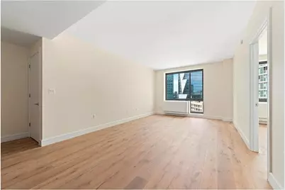 25-21 43rd Avenue #802, Long Island City, NY 11101 - Photo 1
