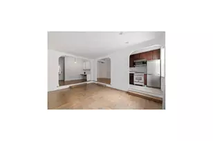 210 W 19th St, New York City, NY 10011 - Photo 2