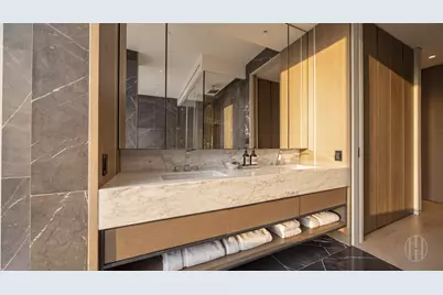 515 W 29th Street #9, New York City, NY 10001 - Photo 12