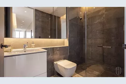 515 W 29th Street #9, New York City, NY 10001 - Photo 16