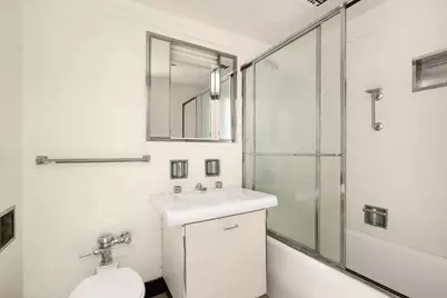 410 W 24th Street #4E, New York City, NY 10011 - Photo 6