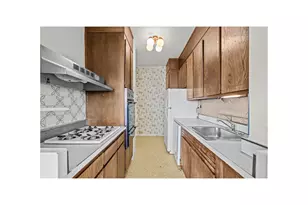 555 Kappock St, Bronx, NY 10463 - Photo 8